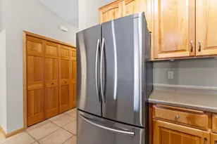 501 Meadow Ln, Norwood Young America, MN 55397 - Photo 8