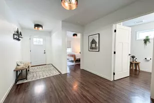 1419 Park St, Fergus Falls, MN 56537 - Photo 2