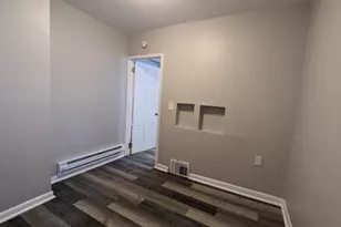 23 Acker St W, Saint Paul, MN 55117 - Photo 22