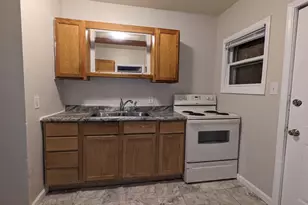 23 Acker St W, Saint Paul, MN 55117 - Photo 8