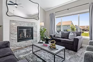 9156 187th St W, Lakeville, MN 55044 - Photo 4