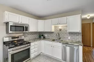 4247 Limestone Dr, Eagan, MN 55122 - Photo 6