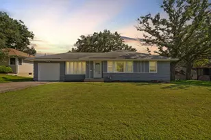 7009 Cedar Lk Rd S, Saint Louis Park, MN 55426 - Photo 2