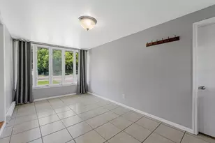 7009 Cedar Lk Rd S, Saint Louis Park, MN 55426 - Photo 12