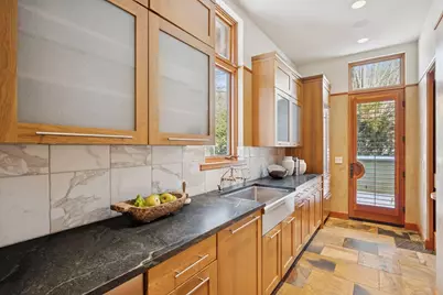 20545 Linden Road, Deephaven, MN 55331 - Photo 32