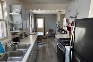 525 2nd St N, Middle River, MN 56737 - Photo 4