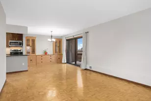 400 Groveland Ave, Minneapolis, MN 55403 - Photo 22