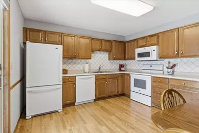 1079 S Pointe Drive, Hastings, MN 55033 - Photo 12