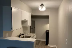 3300 Grand Ave S, Minneapolis, MN 55408 - Photo 4