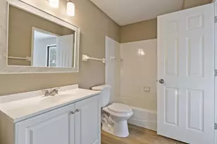 1002 Cross Rd, Eagan, MN 55123 - Photo 12