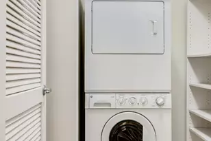 500 E Grant St, Minneapolis, MN 55404 - Photo 6