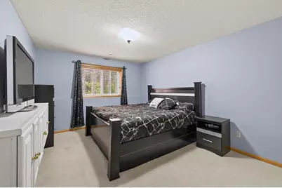 8827 Coffman Path, Inver Grove Heights, MN 55076 - Photo 10