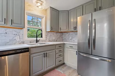 1467 County Road B E, Maplewood, MN 55109 - Photo 6