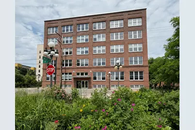 225 9th Street E #205, Saint Paul, MN 55101 - Photo 2