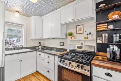 101 S 8th Street, River Falls, WI 54022 - Photo 10