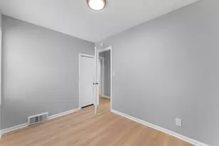 2825 Woodale Dr, Mounds View, MN 55112 - Photo 14