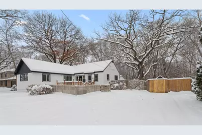 2825 Woodale Drive, Mounds View, MN 55112 - Photo 2