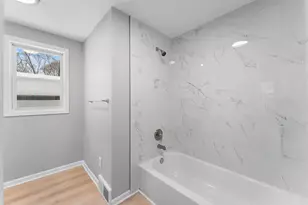 2825 Woodale Dr, Mounds View, MN 55112 - Photo 20