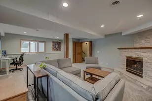 811 Fox Tree Ln N, Hudson, WI 54016 - Photo 10