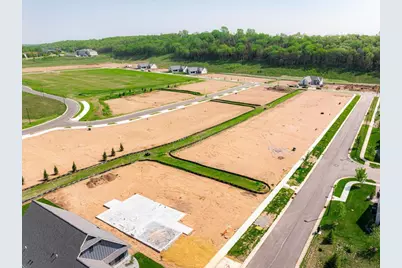 2110 Amanda Way, Hudson, WI 54016 - Photo 6