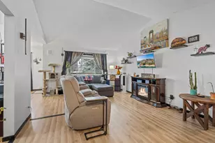 4040 Maureen Dr NE, Columbia Heights, MN 55421 - Photo 2