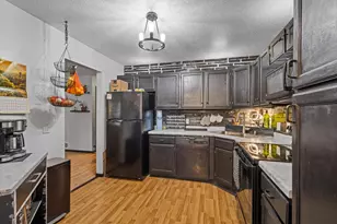 4040 Maureen Dr NE, Columbia Heights, MN 55421 - Photo 6