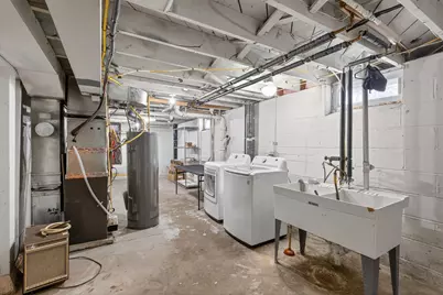 6046 Emerson Avenue N, Brooklyn Center, MN 55430 - Photo 14