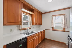 6046 Emerson Ave N, Brooklyn Center, MN 55430 - Photo 6