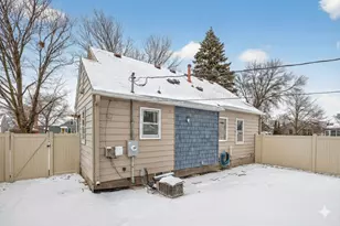 6046 Emerson Ave N, Brooklyn Center, MN 55430 - Photo 20