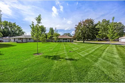 8800 10th Avenue S, Bloomington, MN 55420 - Photo 1