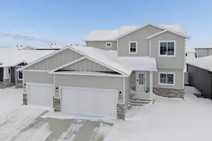 6891 14th St S, Fargo, ND 58104 - Photo 4