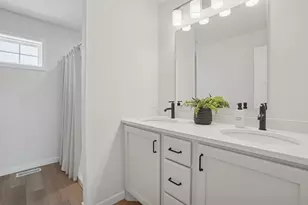 6891 14th St S, Fargo, ND 58104 - Photo 28