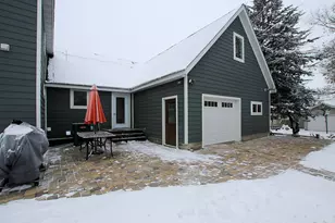 301 Dale St SW, Hutchinson, MN 55350 - Photo 46