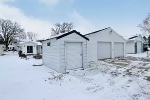 519 N Van Buren Ave, Springfield, MN 56087 - Photo 42