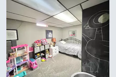 519 N Van Buren Avenue, Springfield, MN 56087 - Photo 40