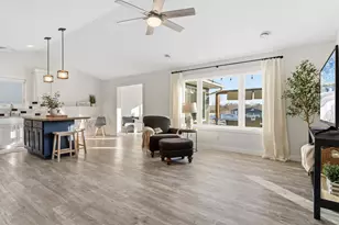 2008 Lake Park Ave, Alexandria, MN 56308 - Photo 2