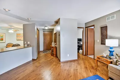 808 Lake Chapeau Drive #205, Albert Lea, MN 56007 - Photo 8