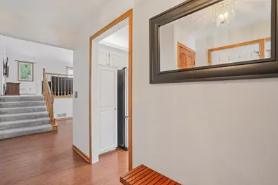 2212 Ariel Street N, North Saint Paul, MN 55109 - Photo 6