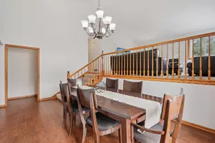 2212 Ariel St N, North Saint Paul, MN 55109 - Photo 12