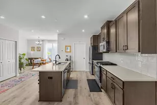 8612 Kenyon Ct NE, Blaine, MN 55449 - Photo 10