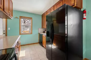 221 E Park St, Owatonna, MN 55060 - Photo 10