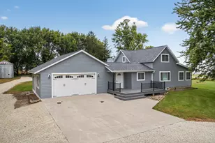 72315 130th Ave, Blooming Prairie, MN 55917 - Photo 2