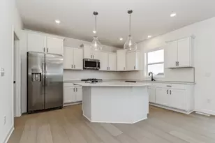 1511 England Way, Shakopee, MN 55379 - Photo 4