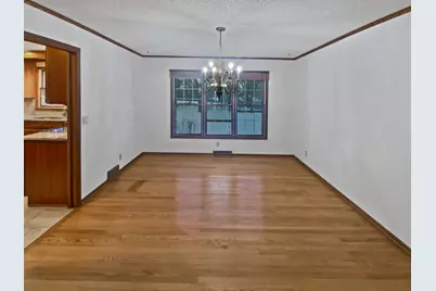 8906 138th Street Court, Apple Valley, MN 55124 - Photo 10