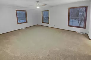 8906 138th Street Ct, Apple Valley, MN 55124 - Photo 28