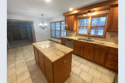 8906 138th Street Court, Apple Valley, MN 55124 - Photo 2