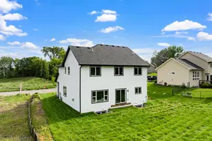 13566 Birdsong Path, Rosemount, MN 55068 - Photo 2