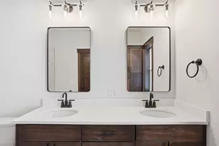 906 Acorn Ct, Kinnickinnic Twp, WI 54016 - Photo 38