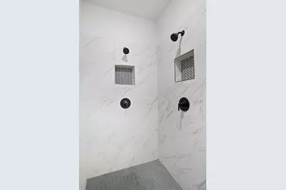 906 Acorn Court, Kinnickinnic Twp, WI 54016 - Photo 36