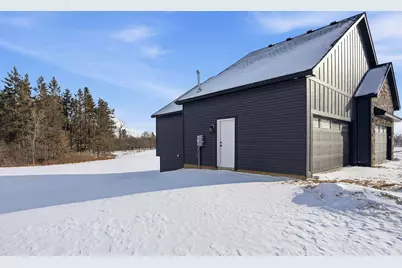 906 Acorn Court, Kinnickinnic Twp, WI 54016 - Photo 6